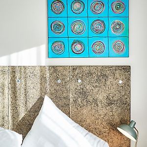 Kamer "Art" met een Queen Size Bed